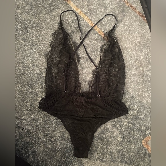 Sexy see through lace Teddy size XS - Picture 3 of 4